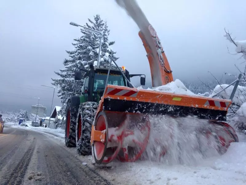 Winterdienst, Schneeräumung, Streudienst, Gemeinden und Betriebe, Firma Meier